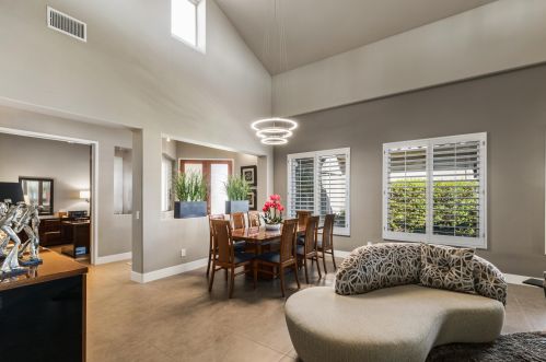187 Kavenish Dr, Rancho Mirage CA  92270-3244 exterior