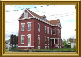 335 9th St, Newport, KY 41071-2278