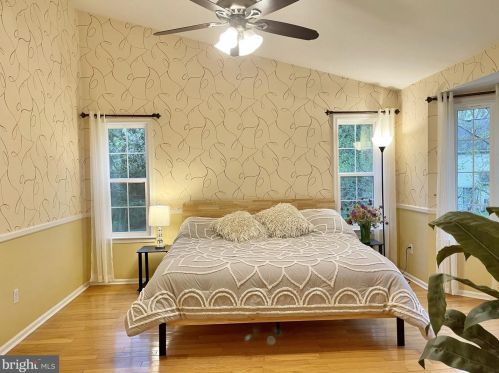 15 Trumbull Ct, Princeton NJ  08540-7060 exterior