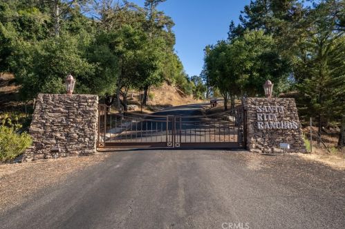 4550 Santa Rita Ranch Rd, Templeton, CA 93465-8709