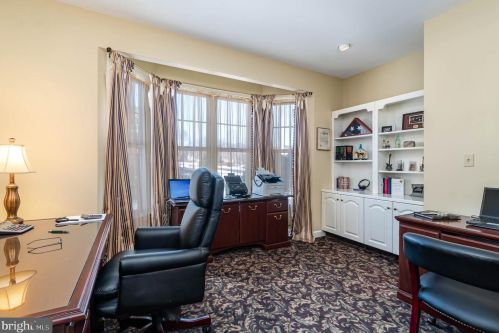 329 Mdw Dr, Navy Sup Dpt PA 17055-5187 exterior