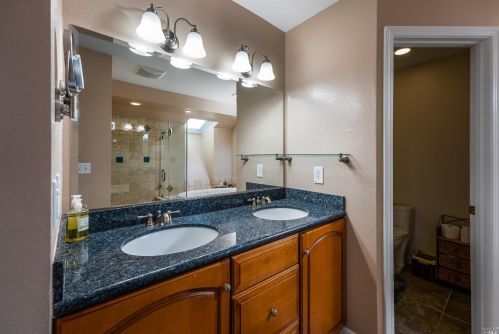 858 Sanel Dr, Ukiah CA  95482-9604 exterior