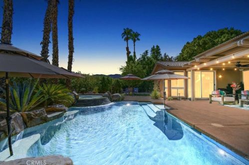 49435 Rio Arenoso, La Quinta CA  92253-6401 exterior