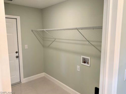 921 Lee Ave, Lehigh Acres FL 33972-9105 exterior