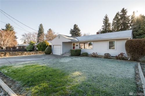 1119 Madison St, Wenatchee, WA 98801-1934