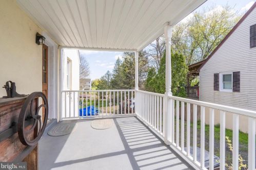 1733 Swamp Pike, Gilbertsville PA  19525-9704 exterior