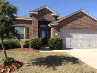 800 Meandering Trl, Oak Point TX  75068-4839 exterior