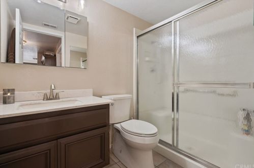 8512 Rosemary Dr, Riverside CA exterior