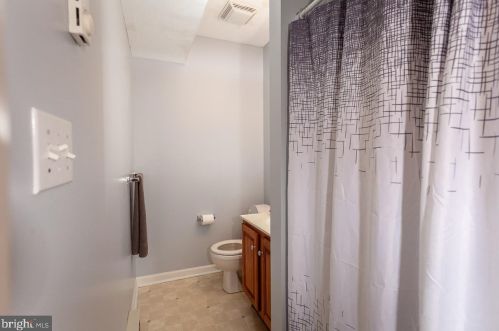 15 Meadow Ln, Richmond National Battlefiel VA  22835-1676 exterior