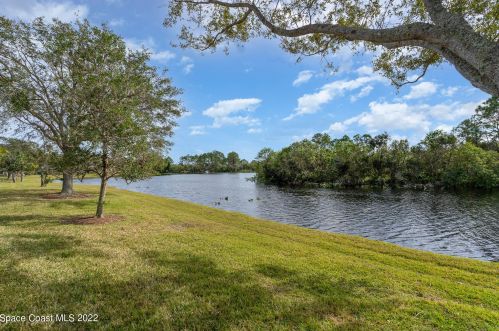 1881 Independence Ave, Melbourne, FL 32940-6849