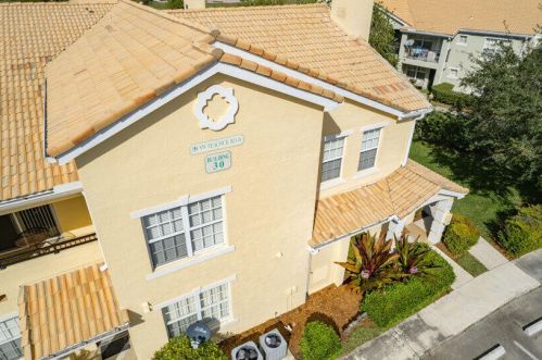 158 Peacock Blvd, Fort Pierce, FL 30105-4522