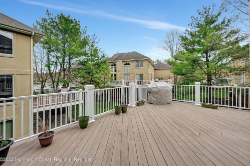 167 Ln Quinta Ct, Holmdel Village NJ  07733-2536 exterior