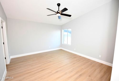 5627 Saguaro Dr, Glendale AZ  85304-4606 exterior