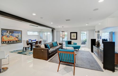 134 Harbor Cir, Delray Beach FL  33483-8005 exterior