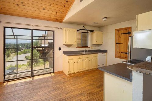 12967 Oberwald Way, Truckee CA  96161-6937 exterior