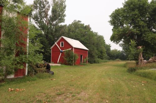 26498 240 Ave, Erdahl MN 56531-9457 exterior