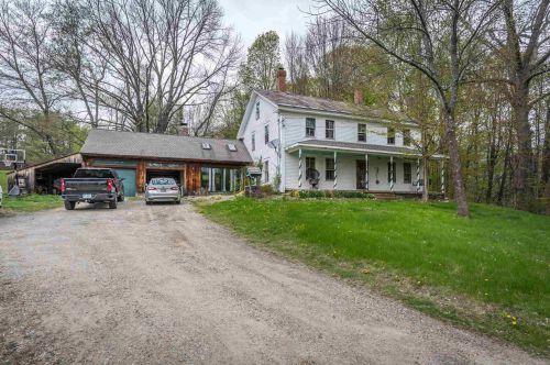 144 Oak Hill Rd, Weare, NH 03281-5832