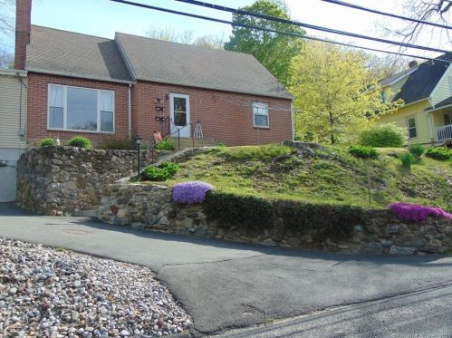 164 Litchfield St, Litchfield, CT 06787-1427