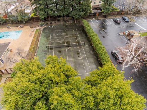 542 Arcadia Dr, Vacaville CA  95687-3354 exterior