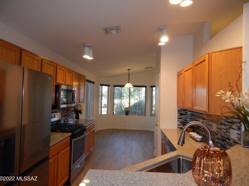 8925 Tortolita Bluffs Pl, Tucson AZ  85742-4524 exterior