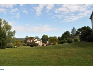1010 Ridgeview Dr, Molino, PA 17961-2332