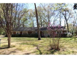 1609 Pineneedle Rd, Montgomery, AL 36106-2613