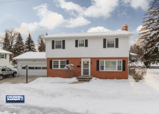 451 Peckham St, Neenah, WI 54956-4161
