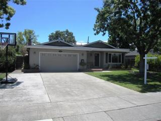 3908 Middletown Ct, Campbell, CA 95008-3725