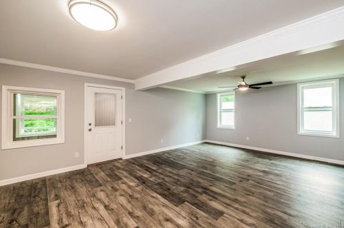 12 Icehouse Rd, Norwich CT  06351-3207 exterior