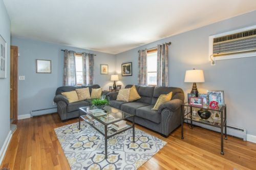 102 Mount Pleasant Ave, West Paterson NJ  07424-2838 exterior