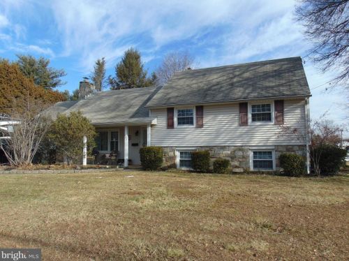 617 Frederick Rd, Lansdale, PA 19446-2911