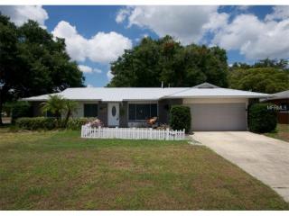 128 Hidden Lake Dr, Sanford, FL 32773-5513