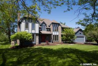 12 Lancashire Way, Pittsford, NY 14534-9786