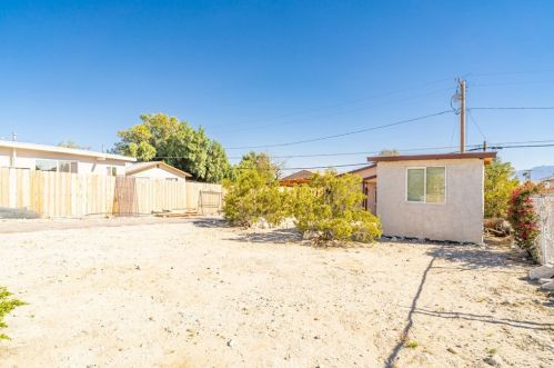 66405 2nd St, Desert Hot Springs CA  92240-3651 exterior