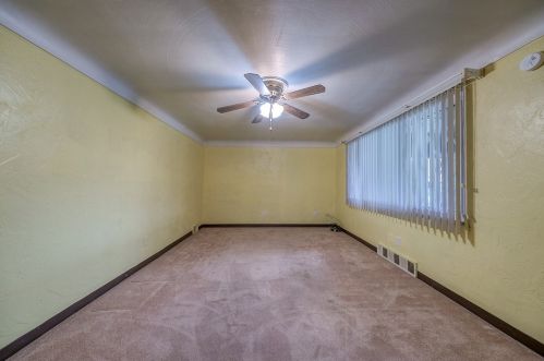 178 Marigold St, Whitaker PA  15120-2277 exterior