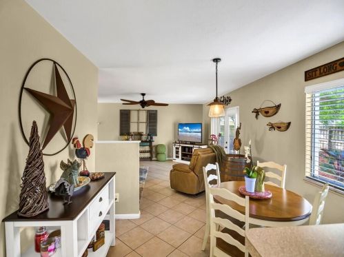 495 24th Ave, Vero Beach FL  32962-1309 exterior