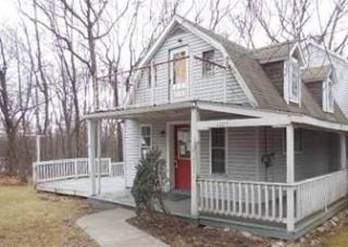 1205 Riverview Dr, Walnutport, PA 18088-9119