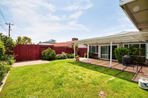 5412 Fox Hl Ave, Buena Park CA  90621-1507 exterior