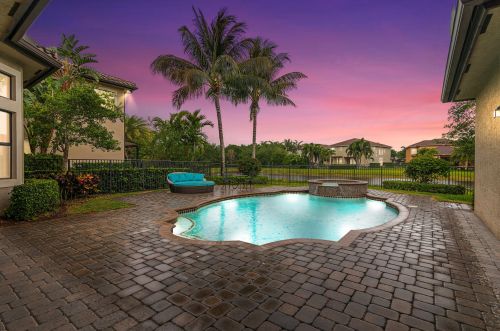 16631 Chesapeake Bay Ct, Delray Beach, FL 33446-9685