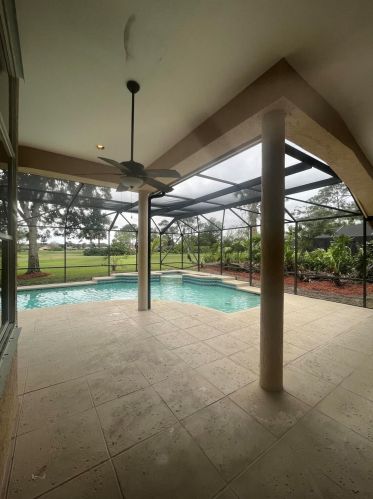 1306 Cottonwood Cv, Fort Pierce FL  34986-2002 exterior