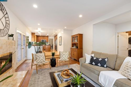 300 Camaritas Way, Danville CA  94526-5439 exterior