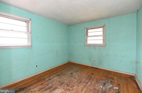 305 Carnegie Ave, Wenonah NJ  08090-1411 exterior