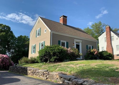99 Tanner St, Manchester, CT 06042-3264