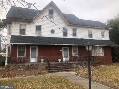 214 White Horse Pike, Berlin Boro, NJ 08009-1133