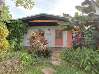 508 Linda Ln, Melbourne, FL 32935-3328