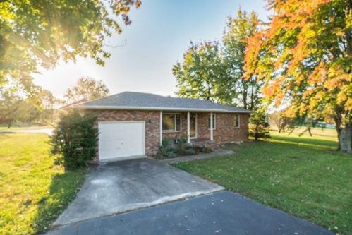 6375 London Pike Spur, Knottsville, KY 42366-9343
