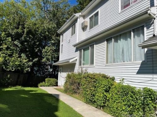 38 Adams Ave, Stamford, CT 06902-3755