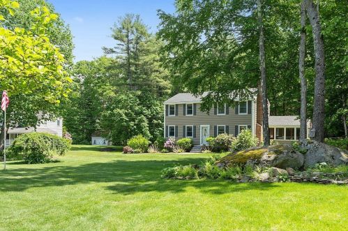 51 Walker Rd, Danville, NH 03819-5105