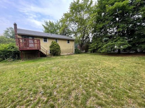 52 Ashley Rd, Bristol, CT 06010-2603