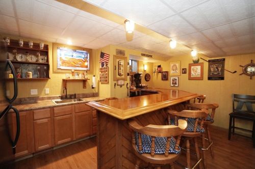 386 Schell Rd, Wilmington OH  45177-9037 exterior
